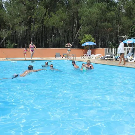 Le Laha 3* Lesperon (Landes)